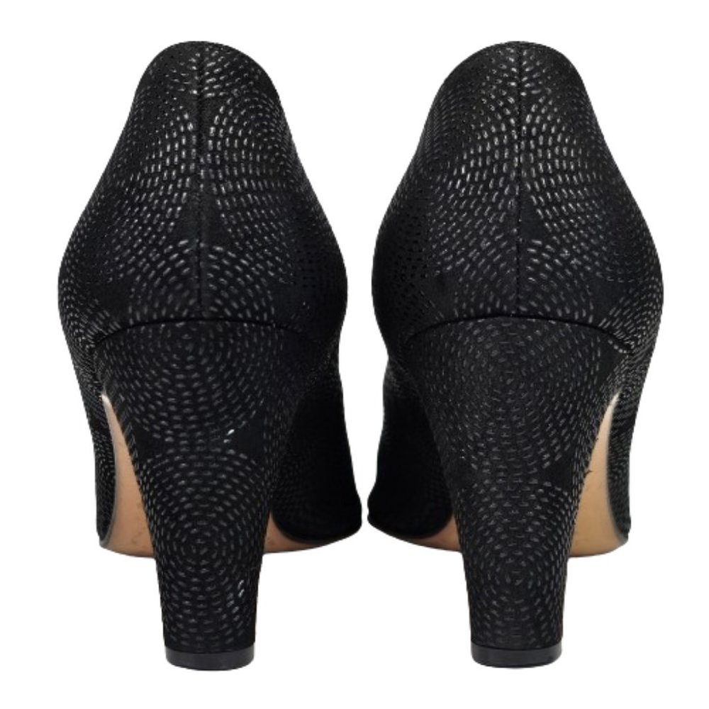 Bruno Magli Black Suede Embossed Vintage Mid Alomond Toe Pump Heel Shoes Sz 6.5 - Picture 4 of 13
